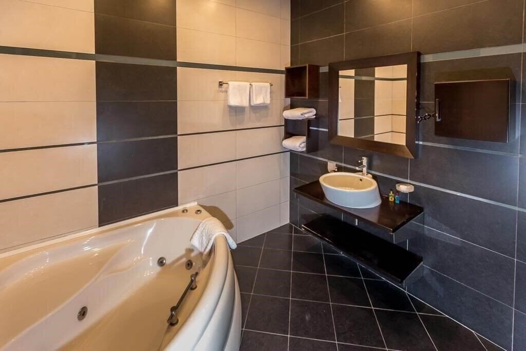 Вид Bulvar Inn Hotel 4*